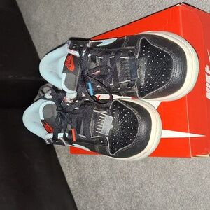 Nike Dunks size 5 youth